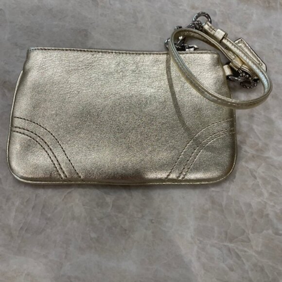 Coach Vintage Metallic Gold Leather White Star Wristlet with Strap - Picture 5 of 7